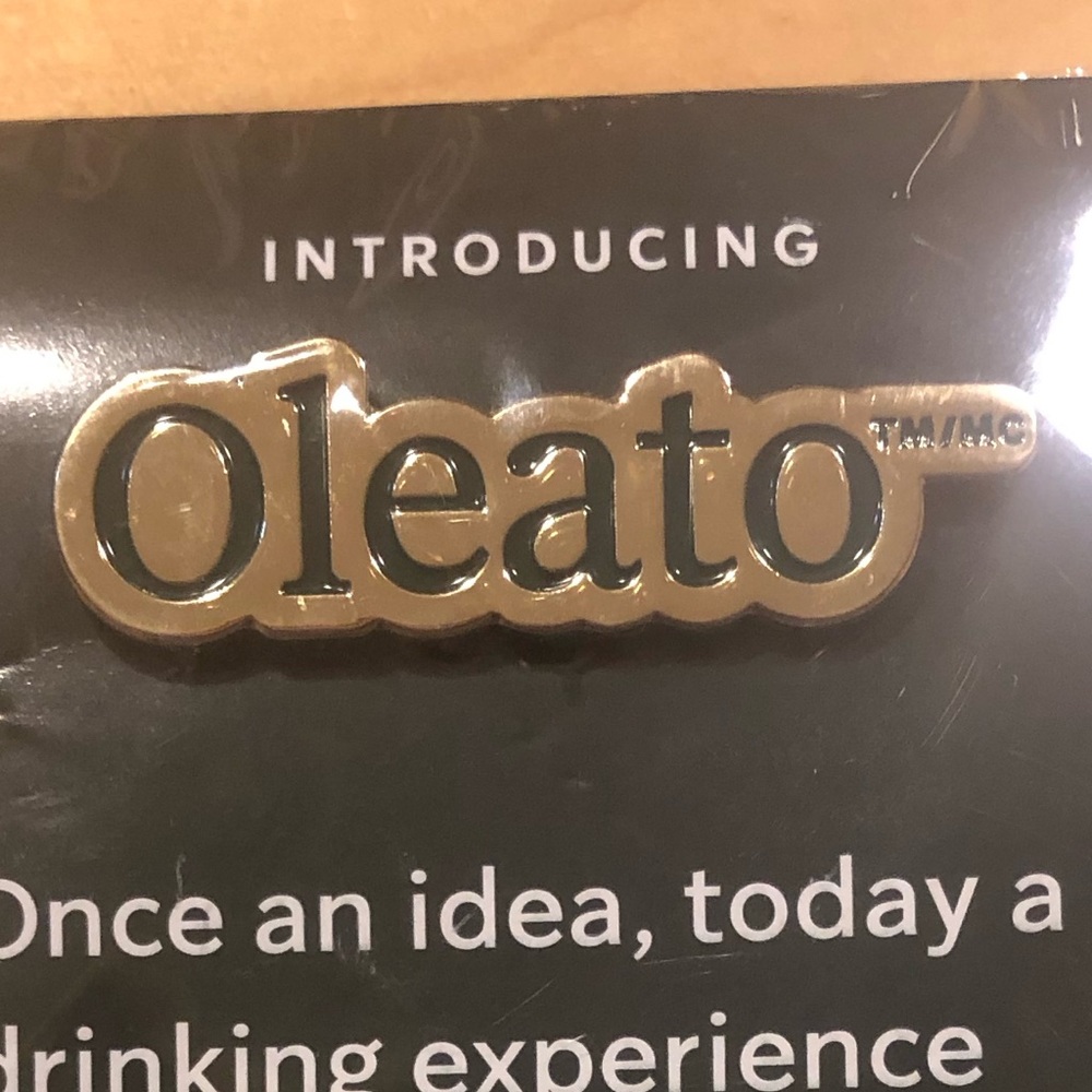 3/$20 Starbucks Oleato Pin